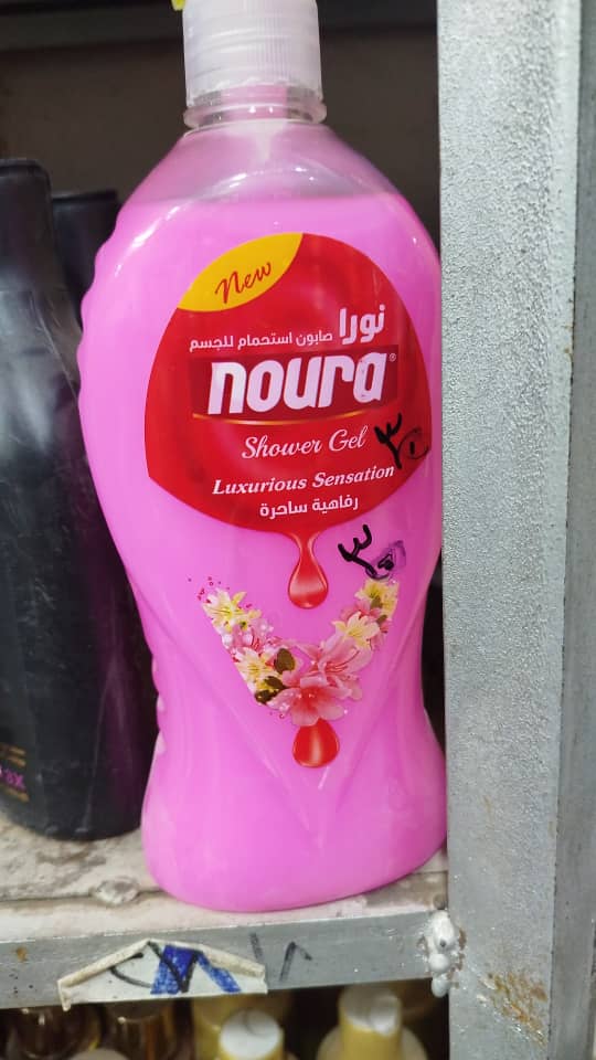 جل استحمام نورا
